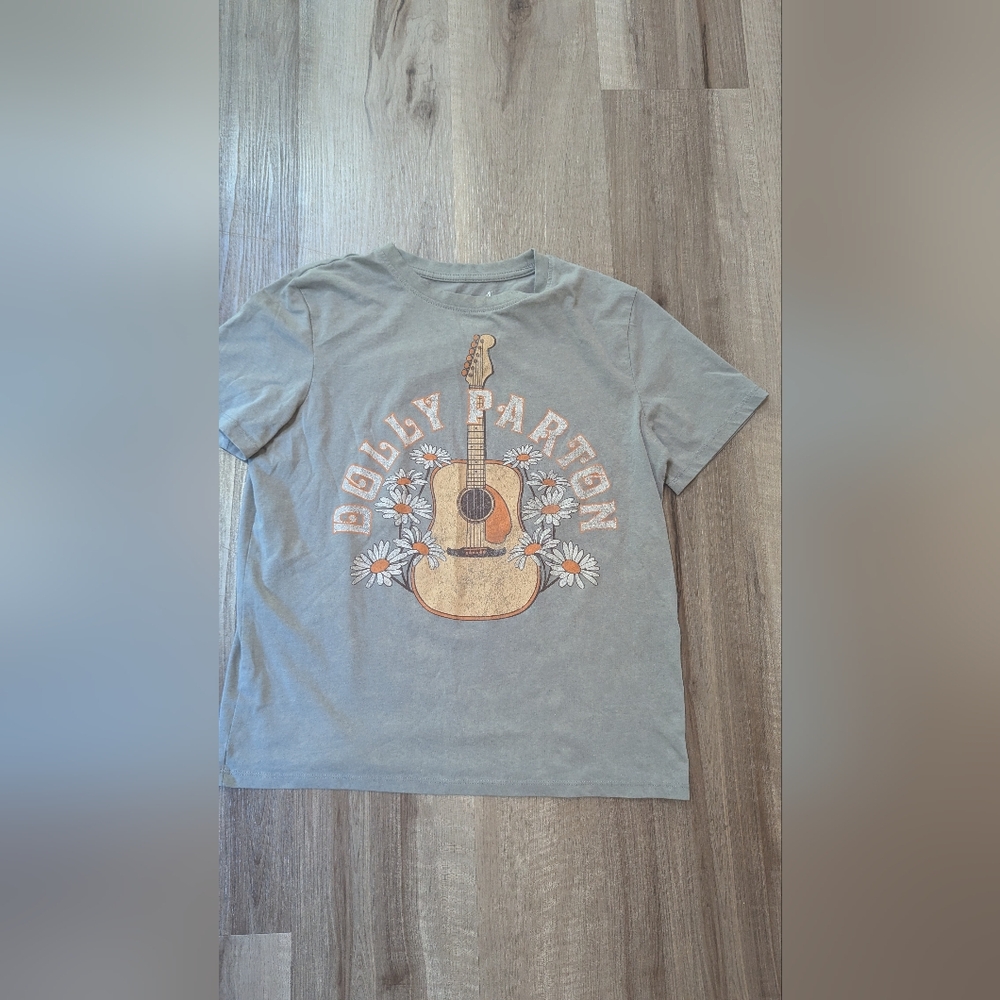Dolly Parton Graphic T-Shirt